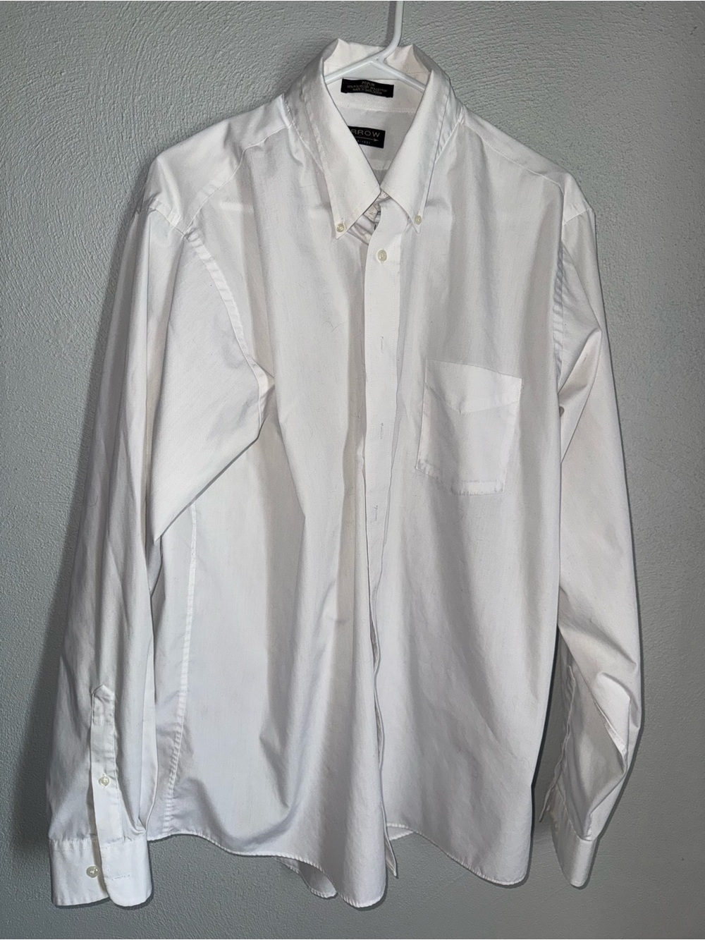 Arrow White Long-Sleeve Button-Down Dress Shirt